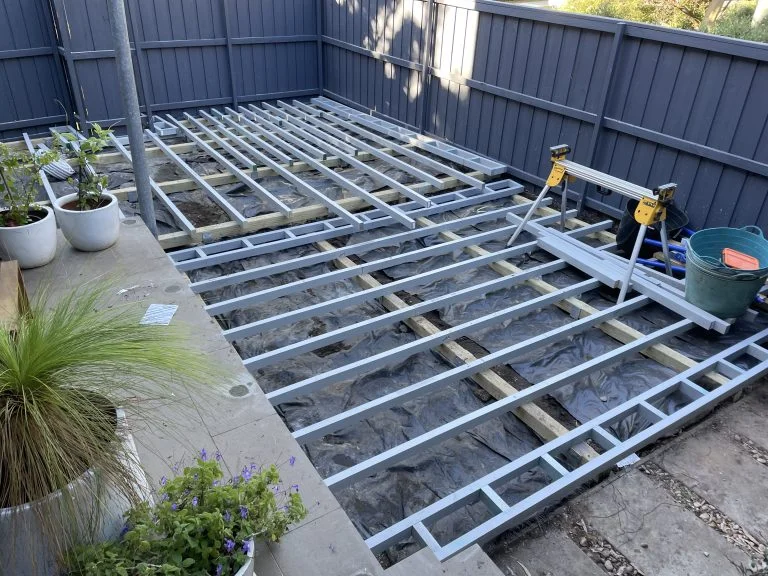 Deck Builder Warranty in Sydney: What Should Be Included?
