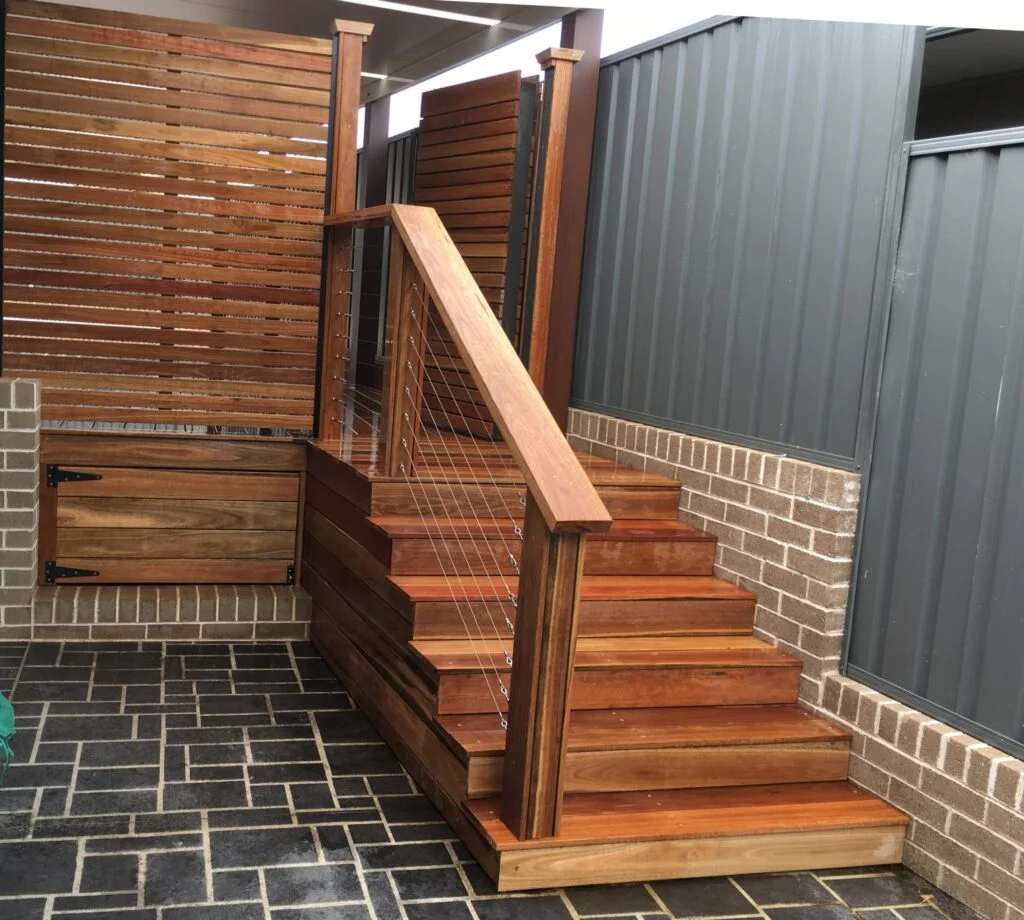 Timber front entrance gate Sydney — The Decksmith