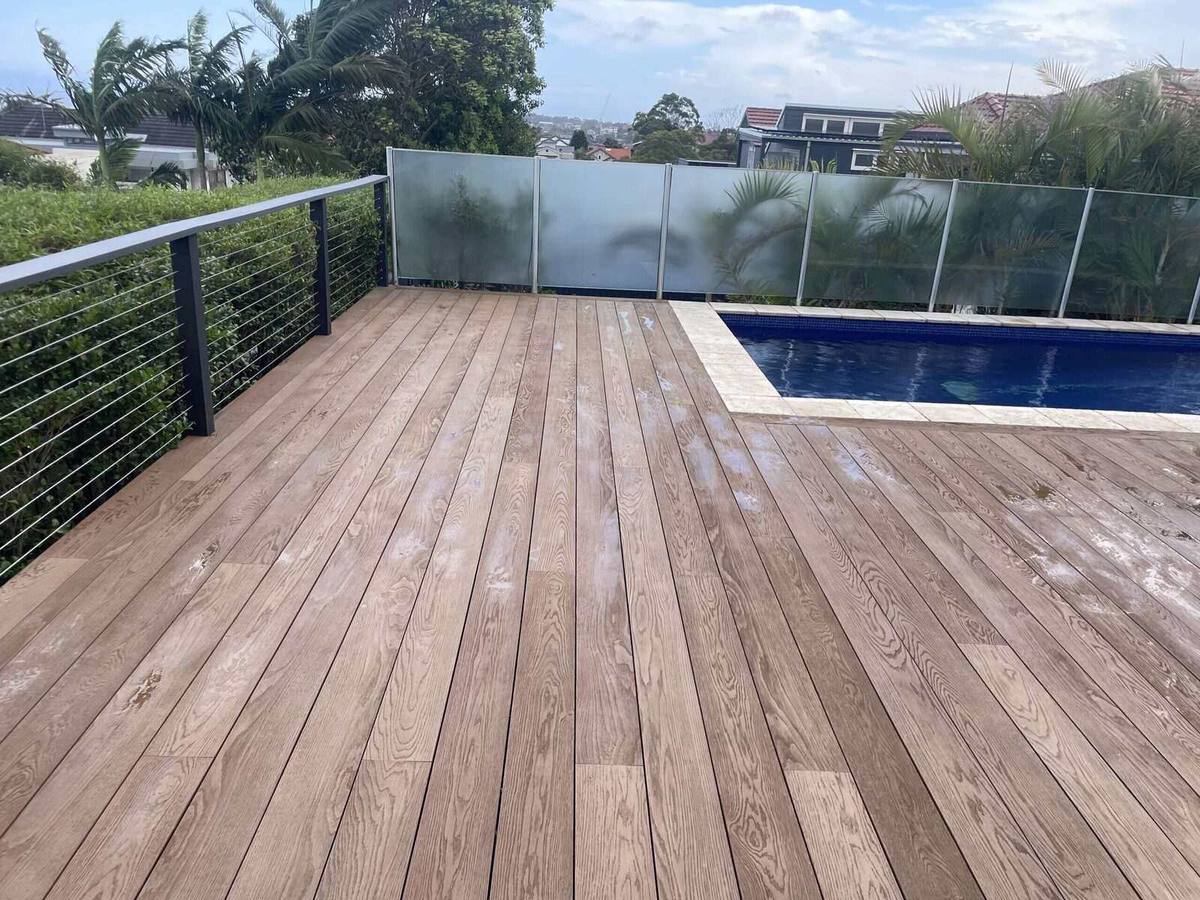Millboard deck, Clovelly — The Decksmith