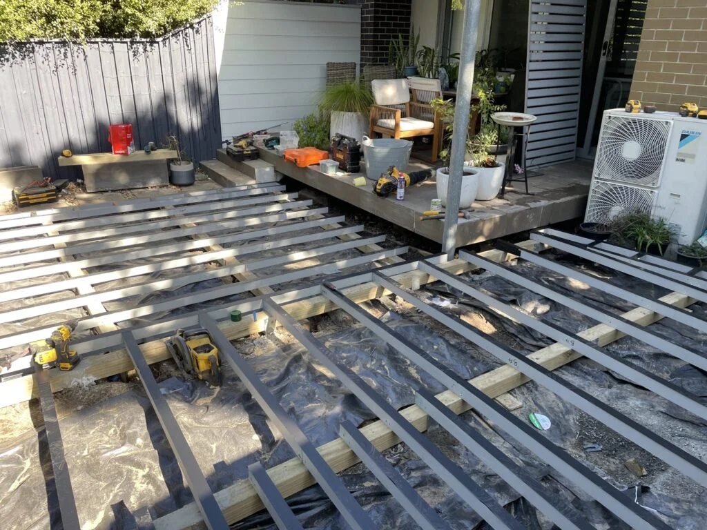 Split-level low deck subframe in Matraville showing the two levels and the change in board direction